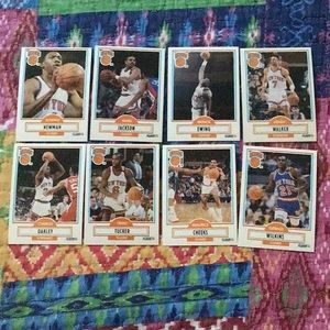 NEW YORK KNICKS BASKETBALL CARDS, YOU GET 8!